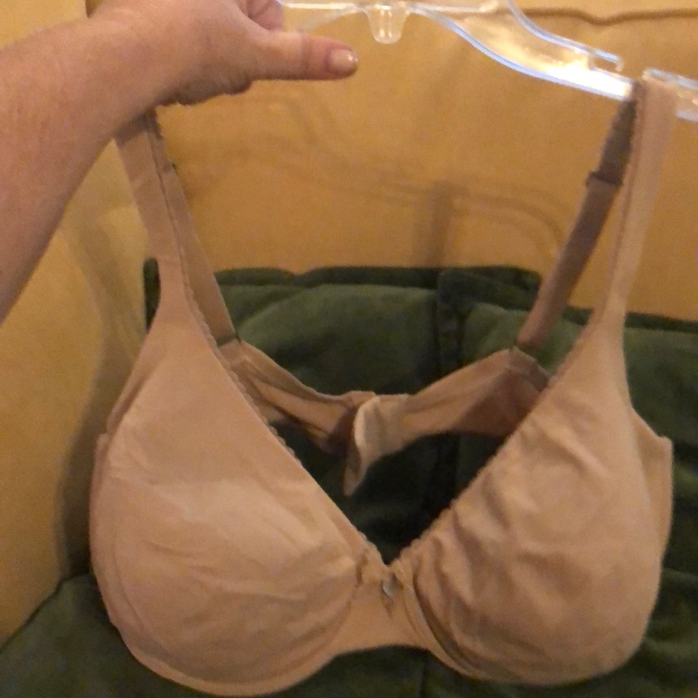 Body by Victoria Nude bra